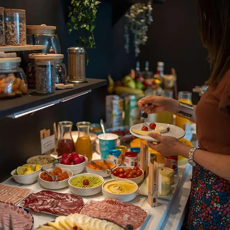 Hotel Novotel Paris Les Moulineaux 4*