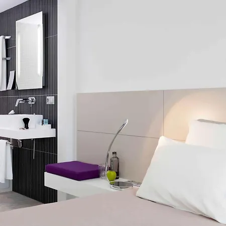 Novotel Paris Les Moulineaux