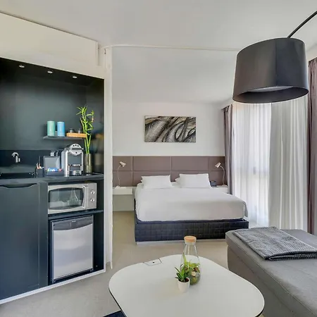Hotel Novotel Paris Les Moulineaux Issy-les-Moulineaux