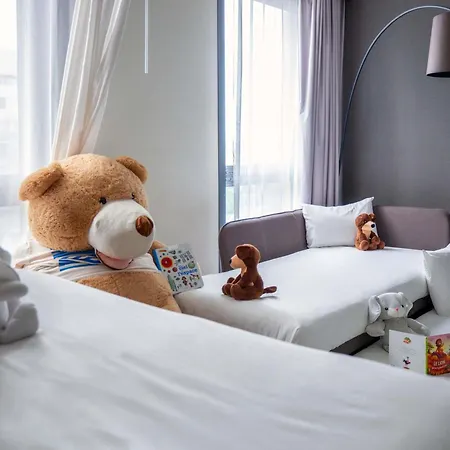 伊斯莱斯利诺巴黎诺富特套房酒店 4*