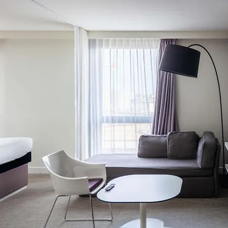 伊斯莱斯利诺巴黎诺富特套房酒店 伊西莱穆利诺