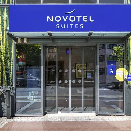 Novotel Paris Les Moulineaux Szálloda 4*