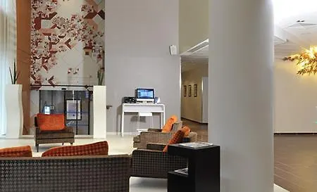 Novotel Paris Les Moulineaux 4*