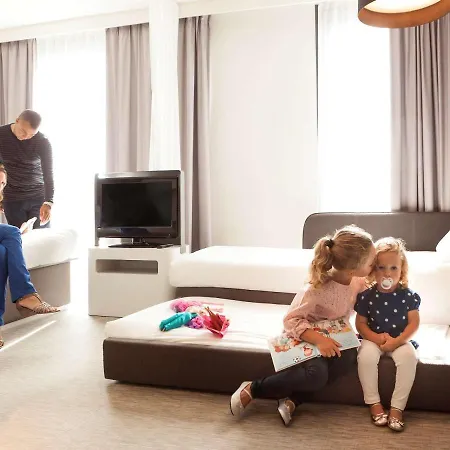 Hotel Novotel Paris Les Moulineaux